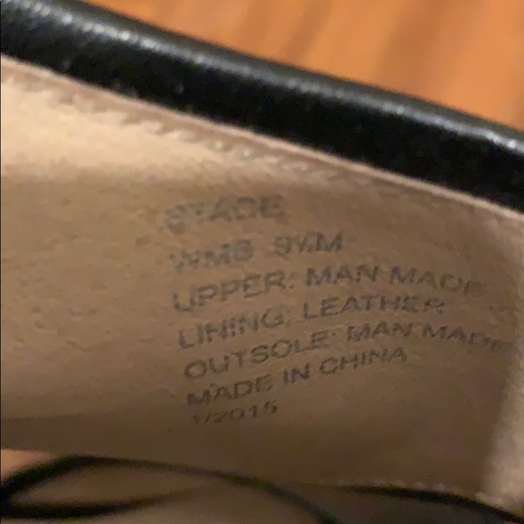 Kenneth Cole high heeled sandal - Picture 5 of 5